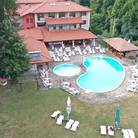 Vidima Apartment Hotel Aprilci Kültér fotó