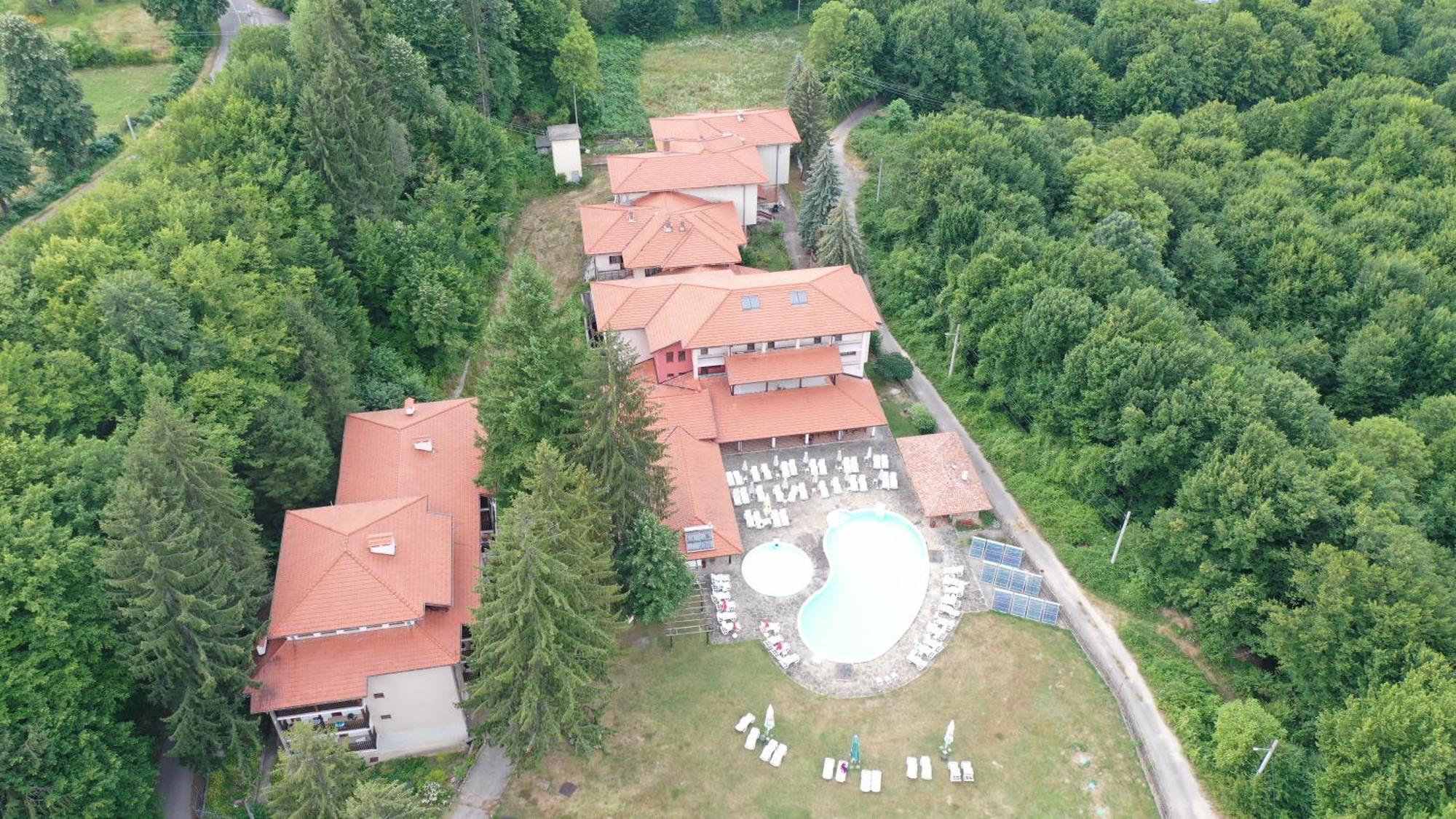 Vidima Apartment Hotel Aprilci Kültér fotó