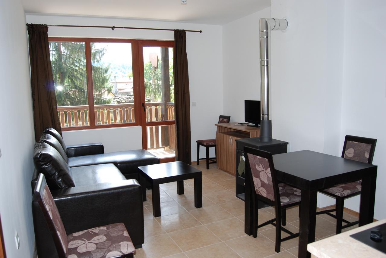 Vidima Apartment Hotel Aprilci Szoba fotó