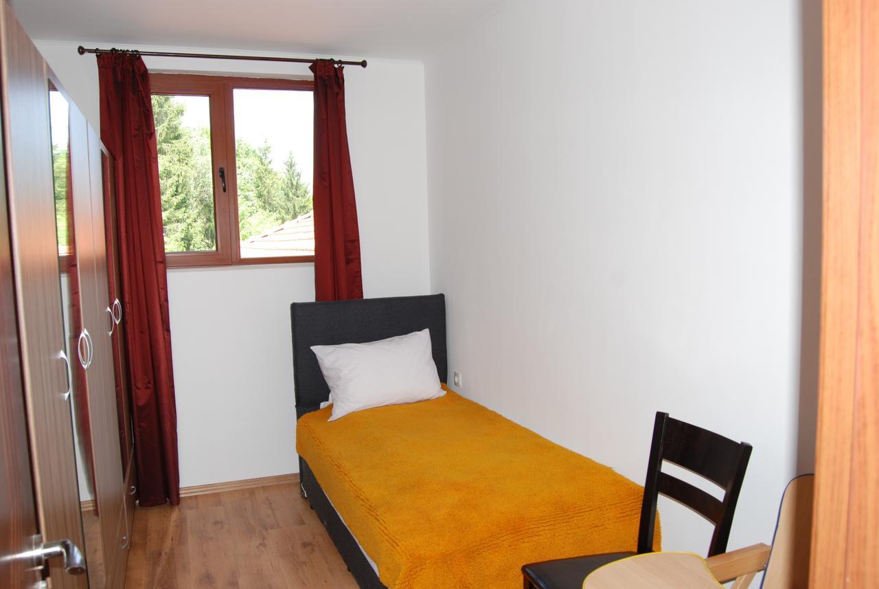 Vidima Apartment Hotel Aprilci Kültér fotó
