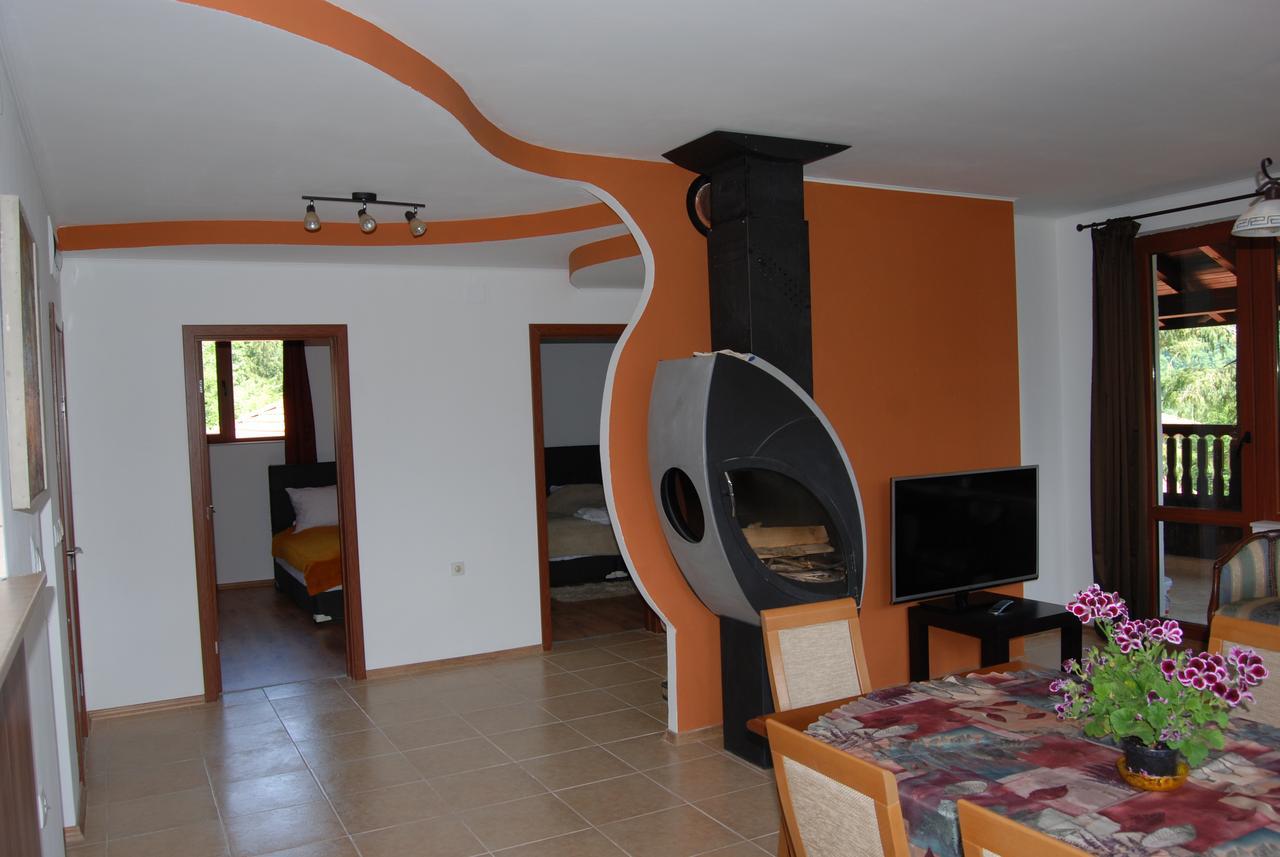 Vidima Apartment Hotel Aprilci Kültér fotó