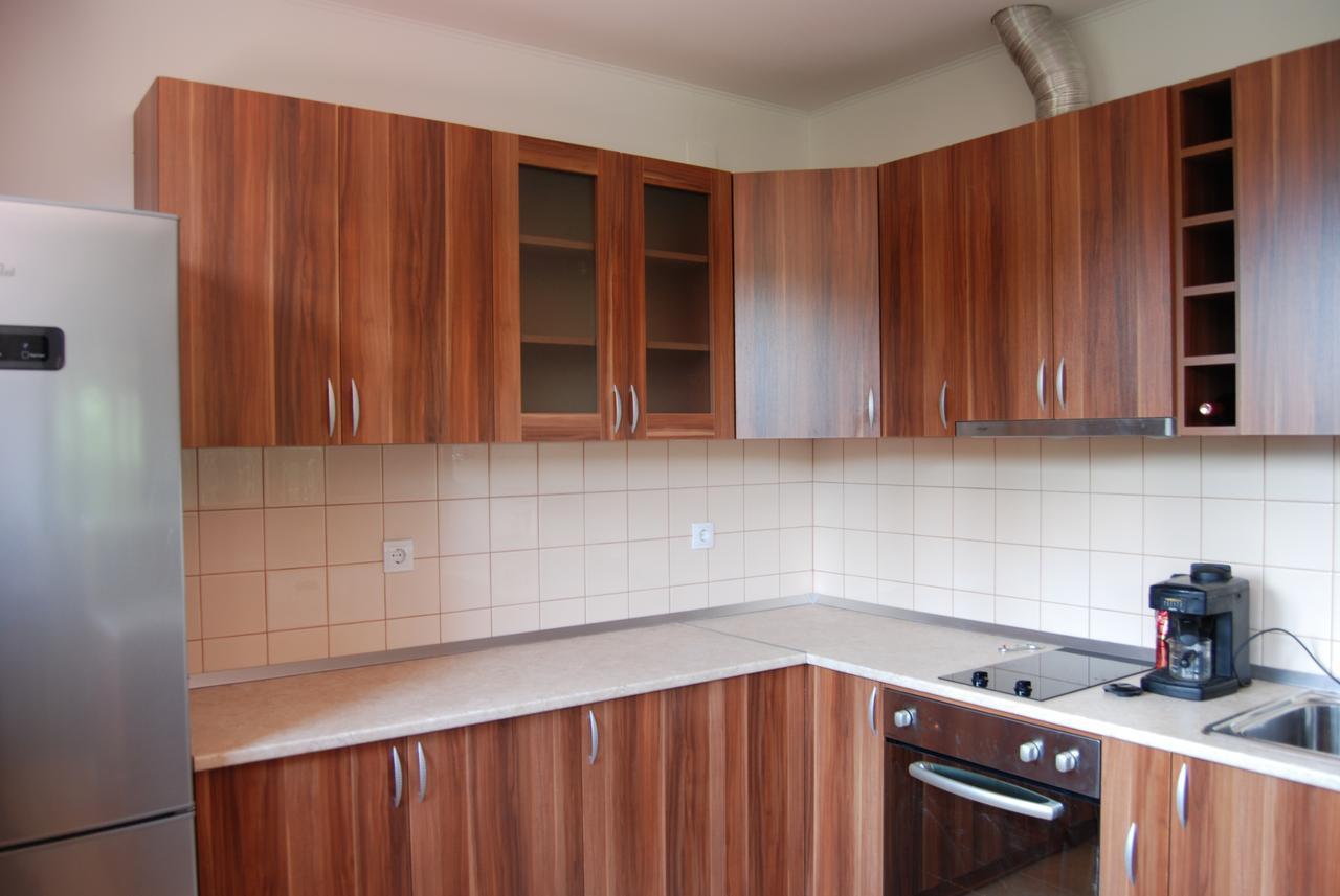 Vidima Apartment Hotel Aprilci Kültér fotó